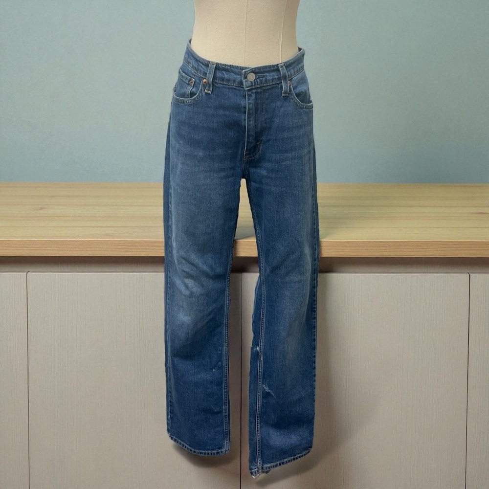 Levi's Blue Denim Jeans with Tan Label
